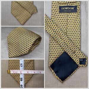 Men's Bowdon Handmade Tie Gold Diamond Pattern 60" x 4"